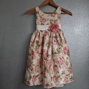 Sweet Kids Jaquard Pink & Cream Floral Dress Size 4. 10